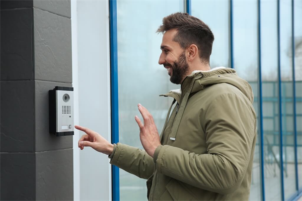 Top Video Intercom Systems for Apartments & Commercial Buildings (2026 Guide)